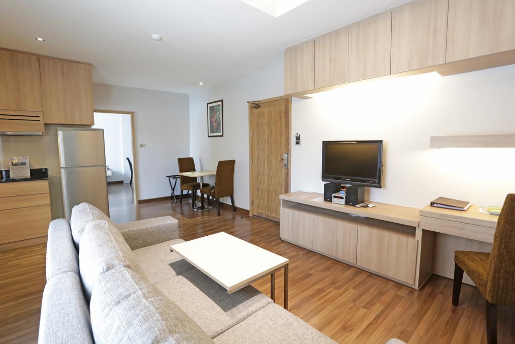 V Residence Bangkok Dış mekan fotoğraf