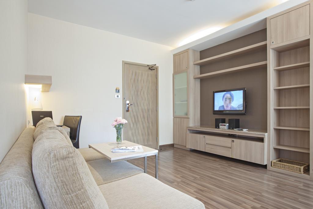 V Residence Bangkok Dış mekan fotoğraf