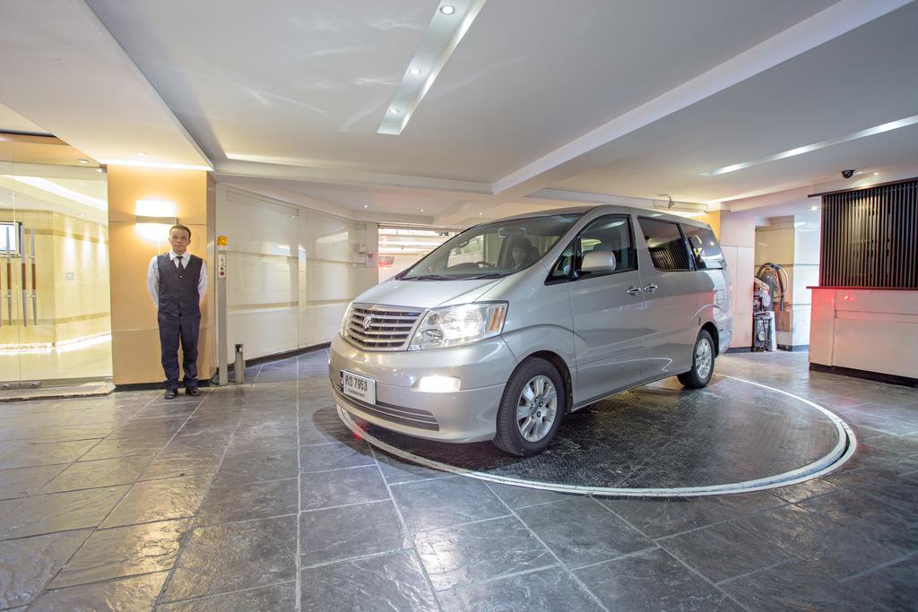 V Residence Bangkok Dış mekan fotoğraf