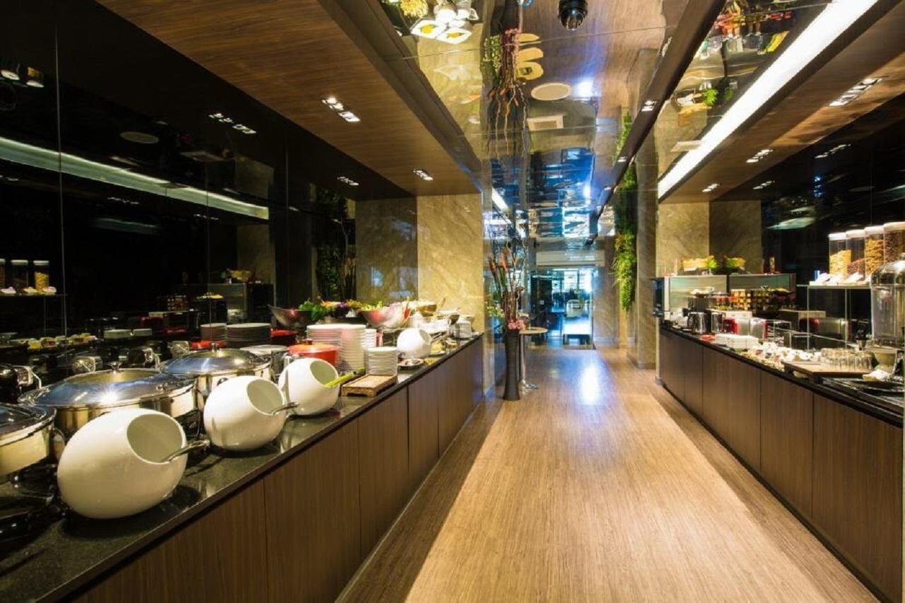 V Residence Bangkok Dış mekan fotoğraf