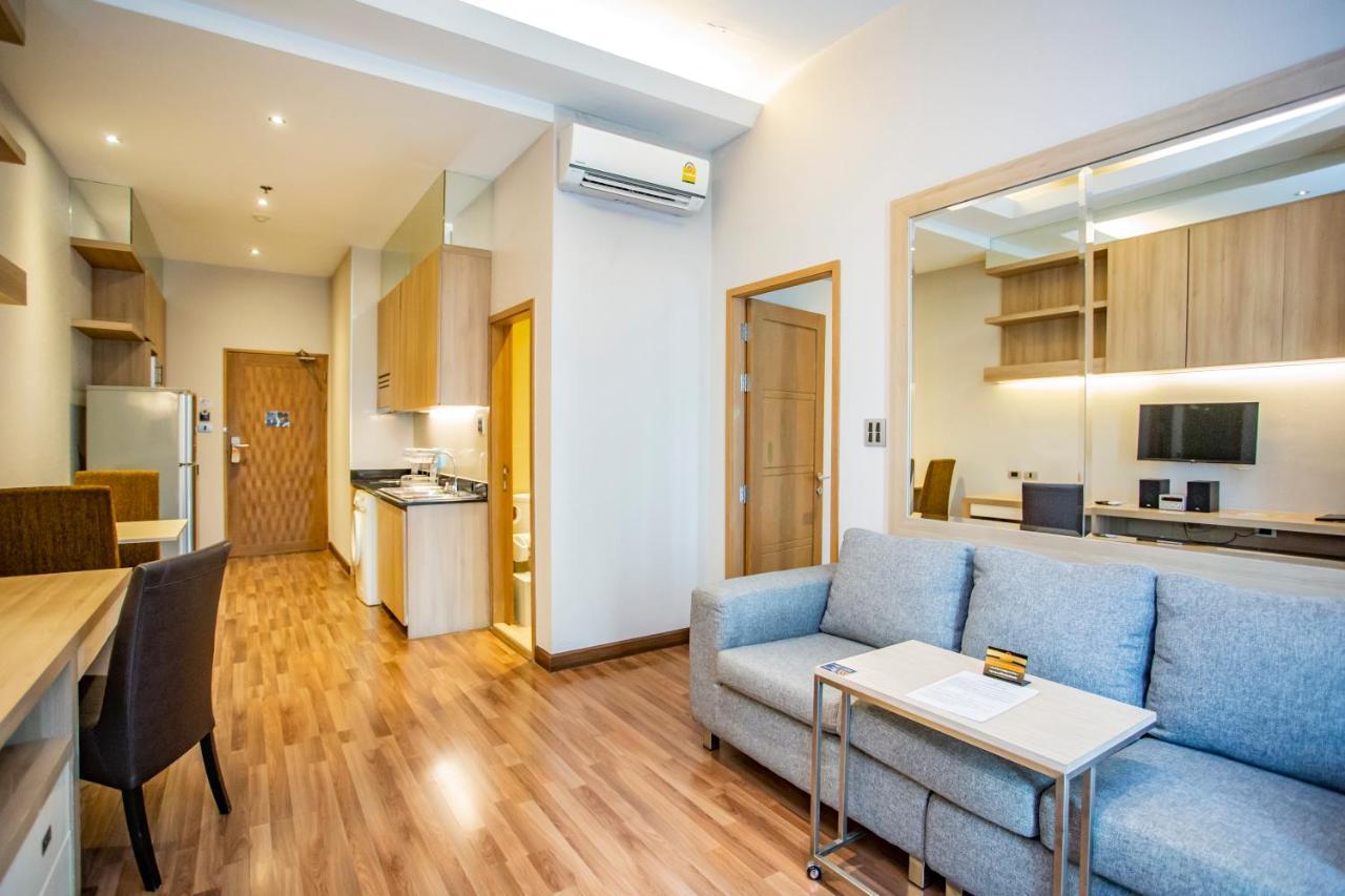 V Residence Bangkok Dış mekan fotoğraf