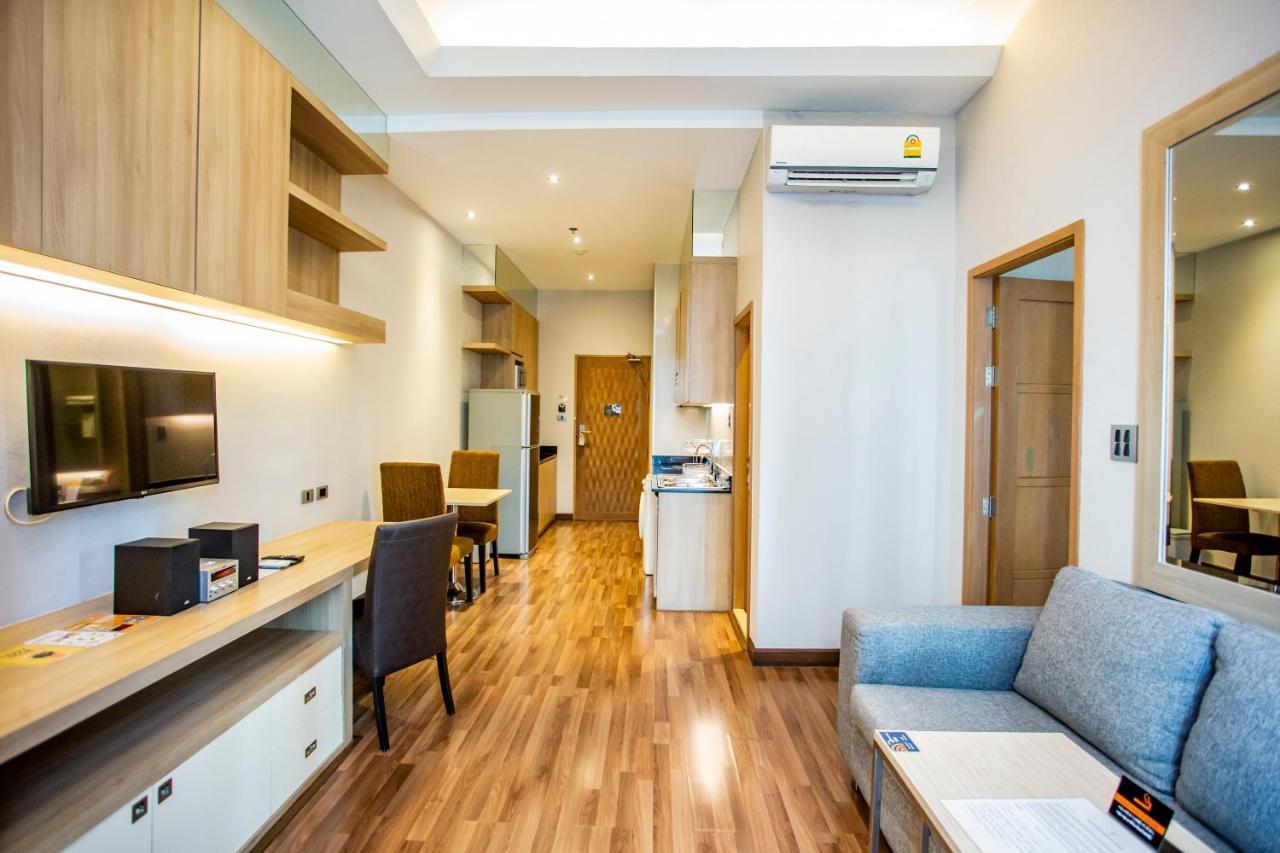 V Residence Bangkok Dış mekan fotoğraf